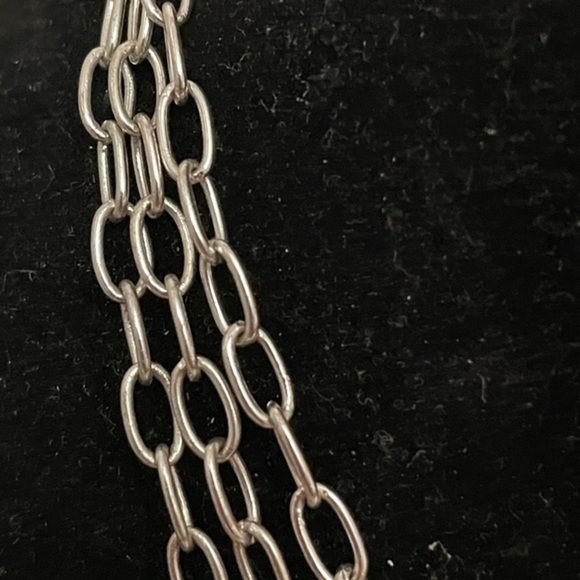 Vintage 16” New York & Co. silver tone layered necklace with 50 coin discs - Picture 4 of 7